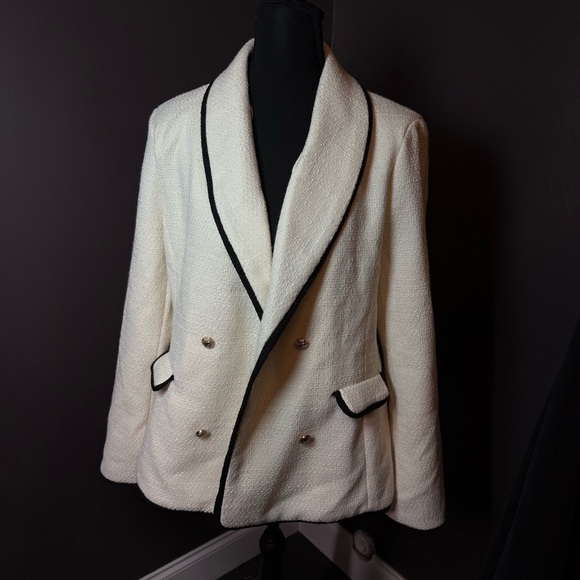 Hausen Jackets & Blazers - Hausen Dominique Blazer NWT | Cream & Black Trim Structured Jacket | Size M